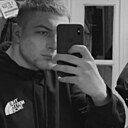 Олег, 32 года
