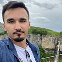 Умар, 26 лет