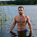 Владимир, 24 года