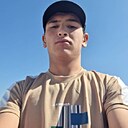 Абдуллох, 19 лет