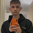 Роман, 19 лет