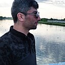 Сероб, 34 года