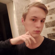Фотография мужчины Михаил, 19 лет из г. Москва