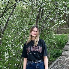 Фотография девушки Виолетта, 20 лет из г. Георгиевск