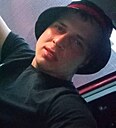 Максим, 22 года