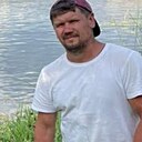 Миша, 42 года