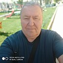 Миша Крест, 56 лет