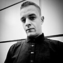 Артур, 27 лет