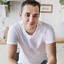 Макс, 34 года