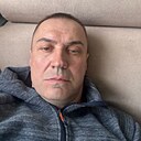 Валдис, 44 года