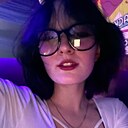 Ли, 18 лет