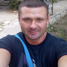 Ден, 48 из г. Симферополь.