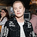 Макс, 33 года