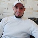 Холостой, 39 лет