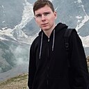 Максим, 23 года