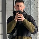 Амир, 21 год