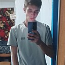Денис, 22 года