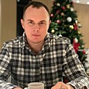 Сан Саныч, 33 года