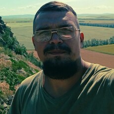 Фотография мужчины Алексей, 31 год из г. Змеиногорск