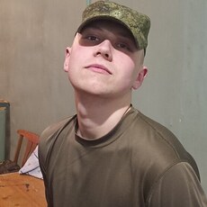 Фотография мужчины Максим, 19 лет из г. Киреевск