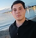Антон, 24 года