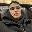 Артем, 22 года