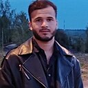 Холов, 28 лет