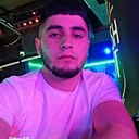 Шохжахон, 23 года