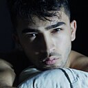 Милан, 27 лет
