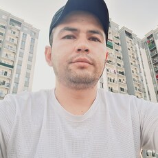 Фотография мужчины Dostonbek, 32 года из г. Алмалык