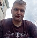 Саша, 37 лет