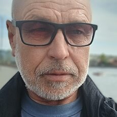 Фотография мужчины Олег, 64 года из г. Санкт-Петербург