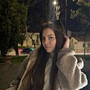 Амина, 18 лет