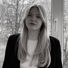 Фотография девушки София, 19 лет из г. Новомосковск