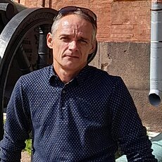 Андрей, 48 из г. Санкт-Петербург.
