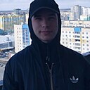 Роман, 21 год