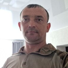 Петр, 35 из г. Торез.