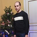 Мишка Гамми, 34 года
