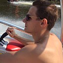 Антон, 33 года