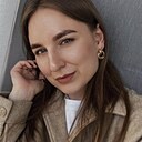 Полина, 22 года