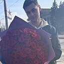 Максим, 22 года