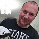 Роман, 44 года