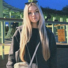 Фотография девушки Настя, 22 года из г. Усть-Кут