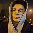 Юрий, 22 года