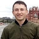 Неизвестно, 37 лет
