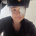 Лю, 30 лет