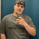 Гусейнов, 22 года