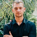 Роман, 24 года