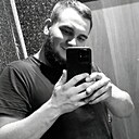 Максим, 23 года