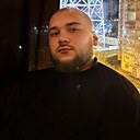 Денис Агабекян, 20 лет
